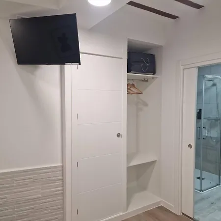 Dom wakacyjny Casa Siglo Xv 4toledo Privada Con Bano Toledo